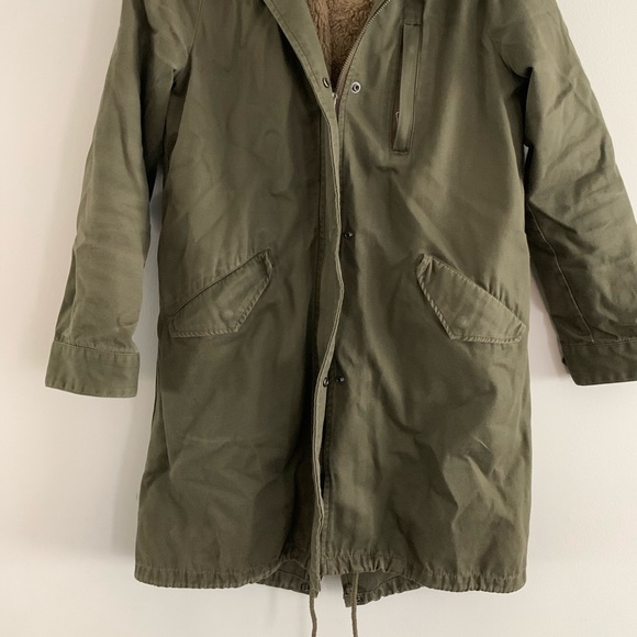Lowrys farm green parka coat size medium - Picture 3 of 10